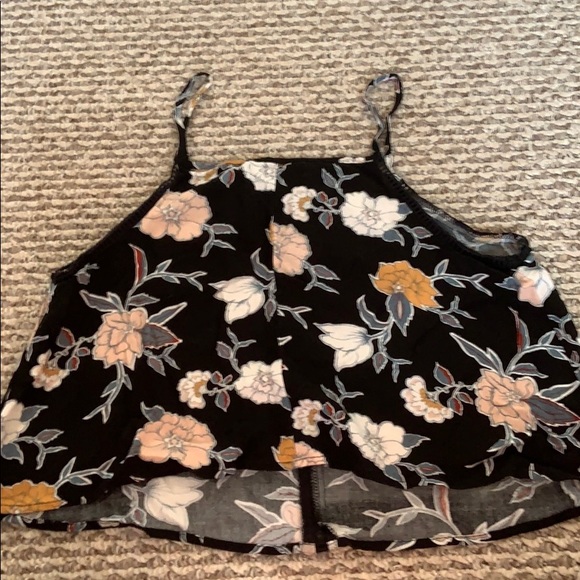 Flowey Floral Tank Top - Picture 2 of 2